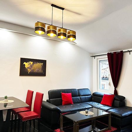 Apartment Moro Pirano Esterno foto