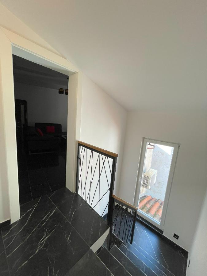 Apartment Moro Pirano Esterno foto